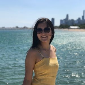 Meet your Posher, Olivia